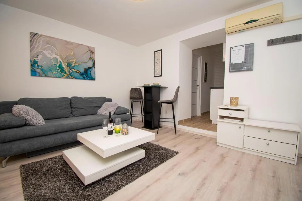 Oasis Apartment Pula