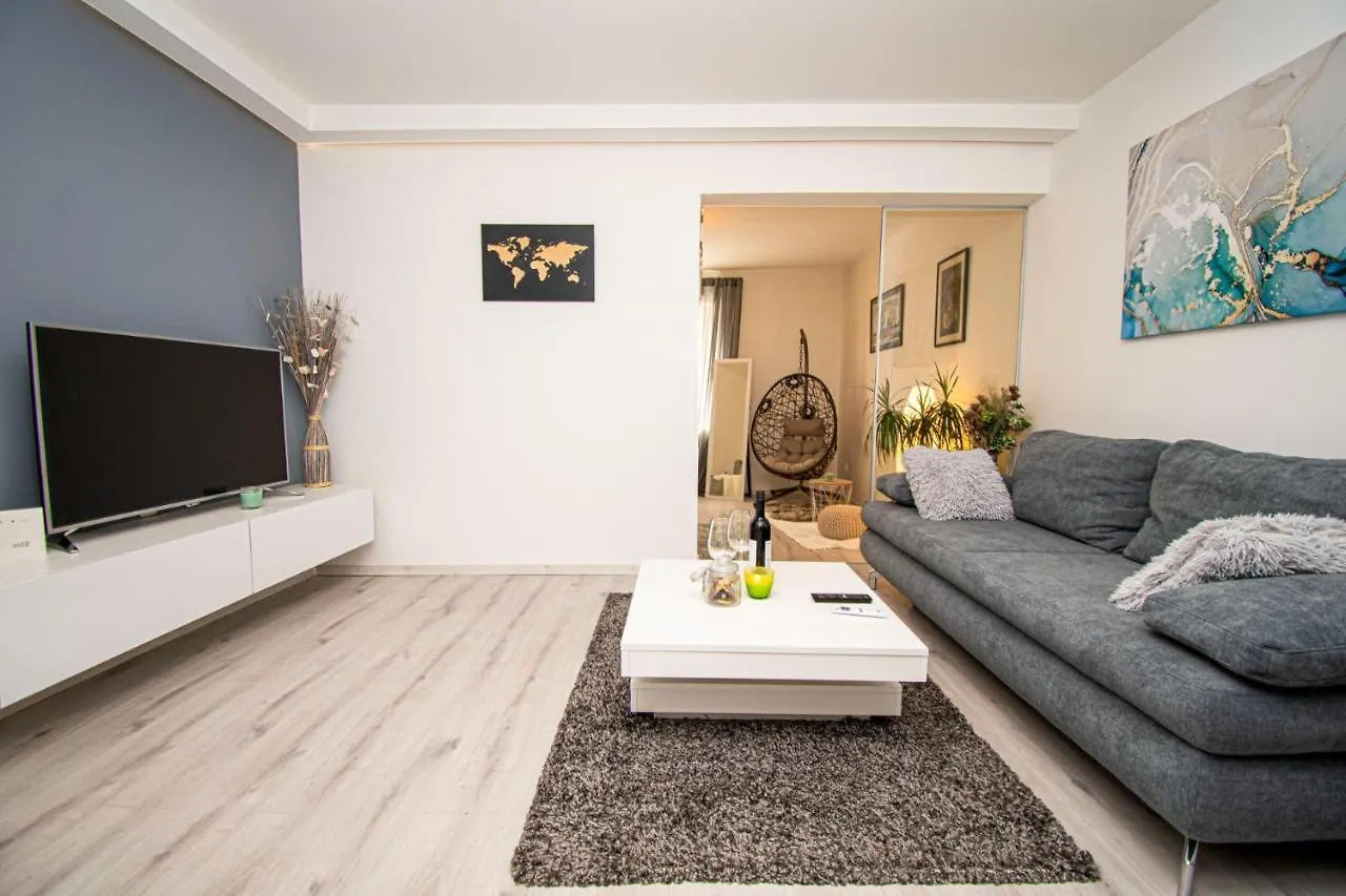 Oasis Apartment Pula Kroatien